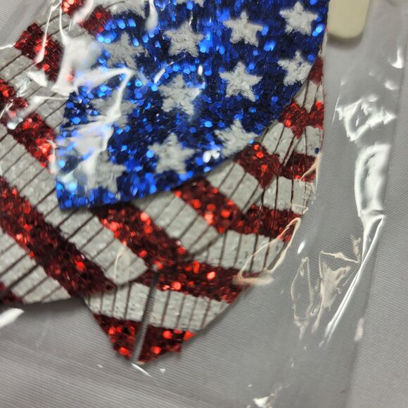 NWT Patriotic Stars & Stripes Faux Leather Feather Shaped Layered Earrings - Picture 3 of 9
